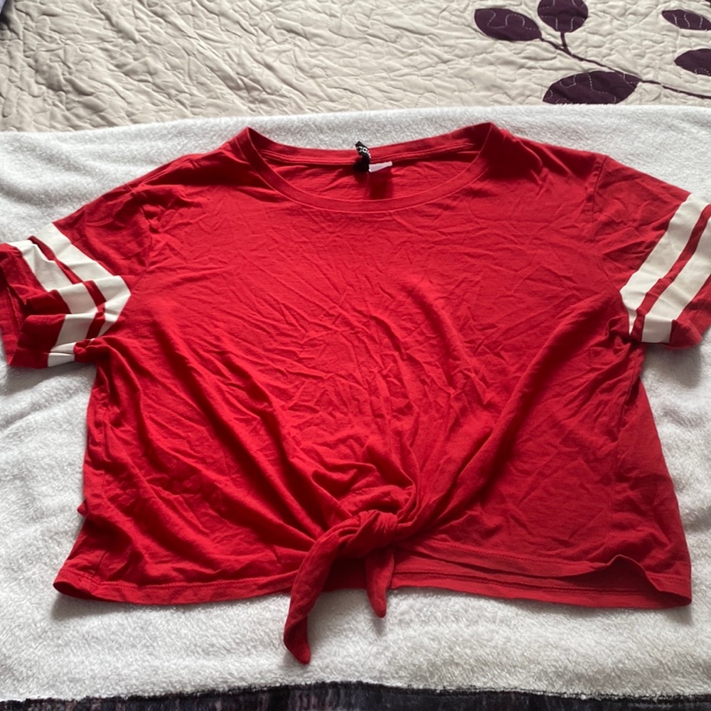 Red Tie in the front shirt from H&M